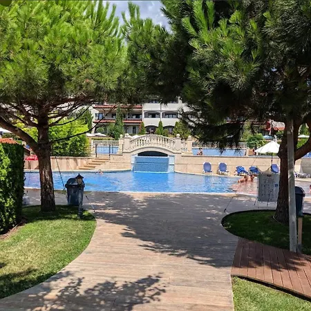 каса реал с 2 спальнями 2 этаж Daire *