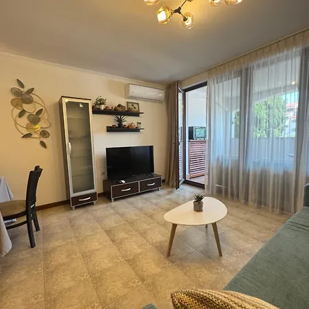 Apartment Casa Real 2 Bedroom With A Sea View Sweti Wlas