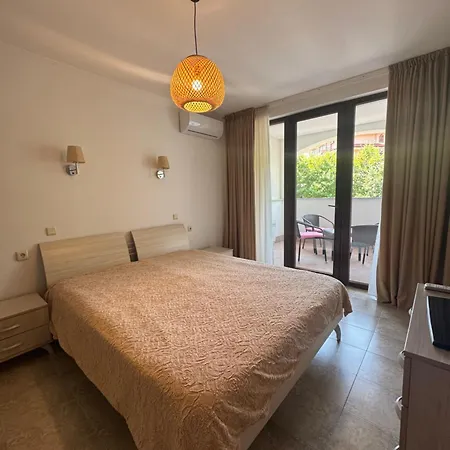 Daire каса реал с 2 спальнями 2 этаж