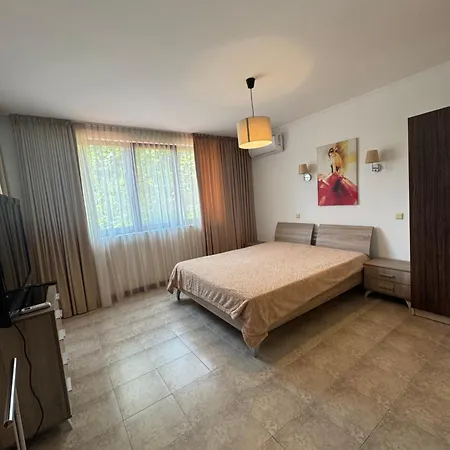 Daire каса реал с 2 спальнями 2 этаж