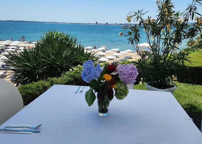 каса реал с 2 спальнями 2 этаж